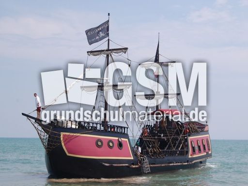 Piratenschiff.JPG